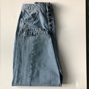 ::: 🪴👖Hi-Waist Jeans by ZARA.